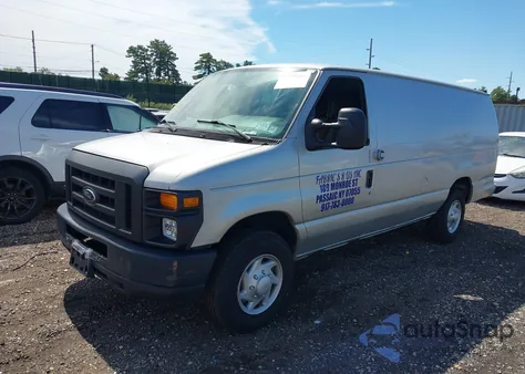 2009 Ford E-250 Commercial/Recreational z USA, uszkodzony, nr VIN 1FTNS24W49DA42414